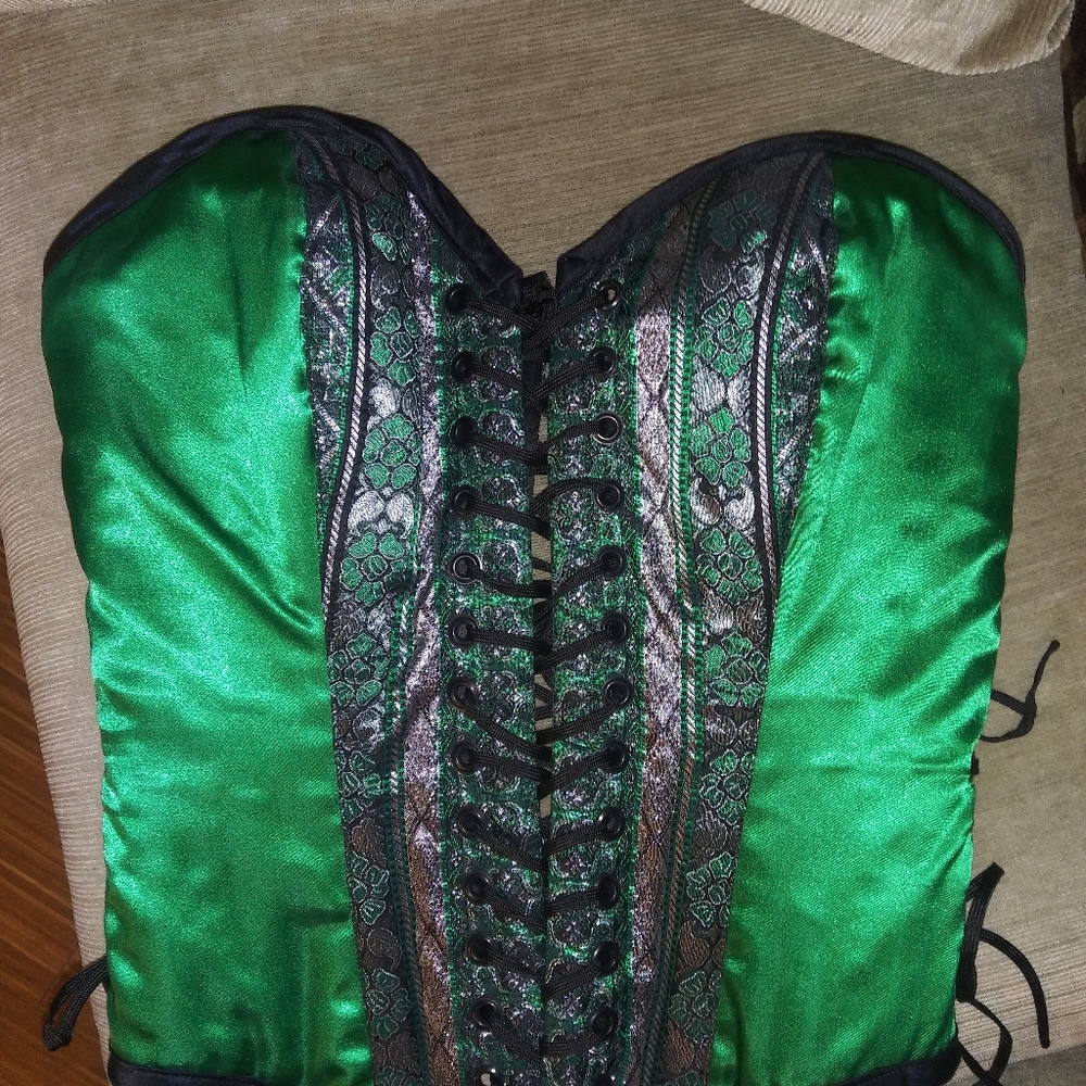 Gorgeous green corset large